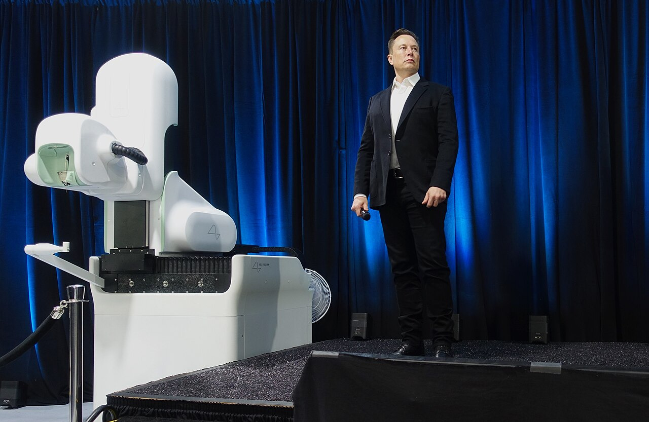 Elon Musk at a Neuralink presentation.