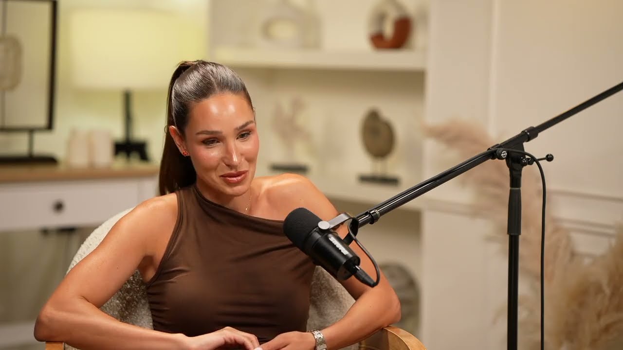 Interview image of Kayla Itsines.